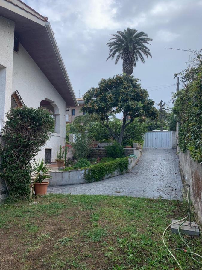 Anzio , Lido Delle Sirene Villa Exterior foto